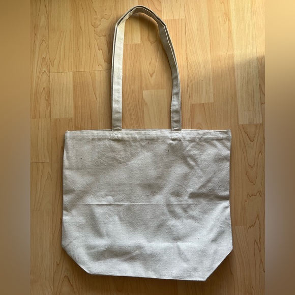 Lion Tote (hand made) - Picture 2 of 3